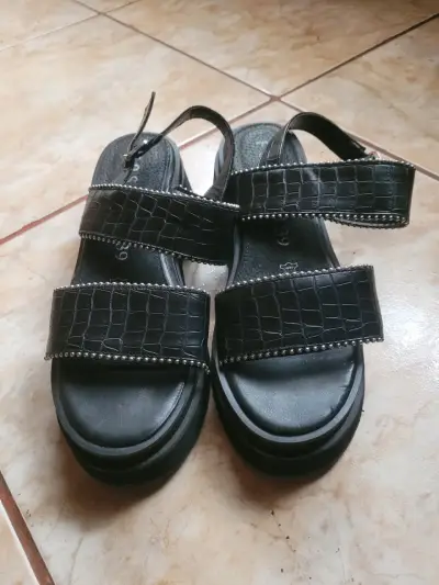 Sandalias y botines de mujer - miniatura 3