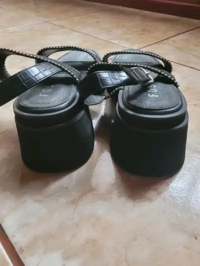 Sandalias y botines de mujer - miniatura 4
