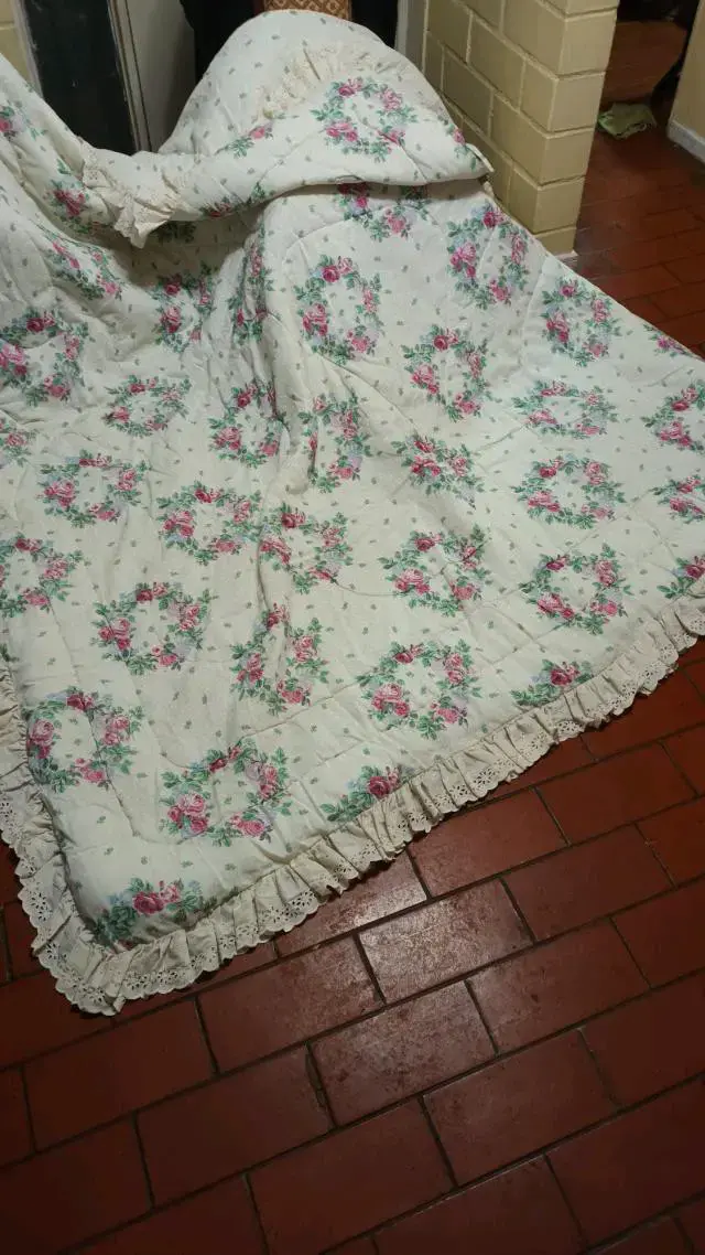 Cobertor bordado muy fino De USA. 2.00 x 2.40 mt - 4