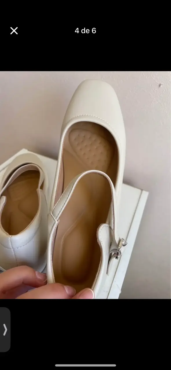 Zapatos beige con taco bajo - 3