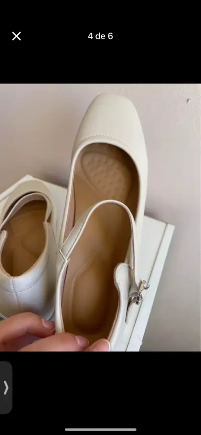 Zapatos beige con taco bajo - miniatura 3