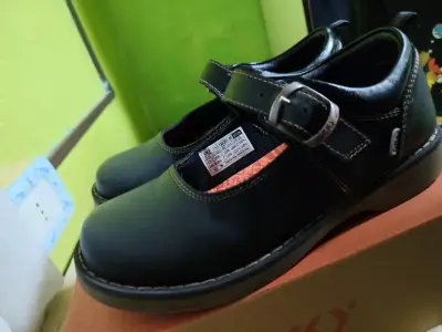 Zapatos escolares CKY negros - miniatura 3