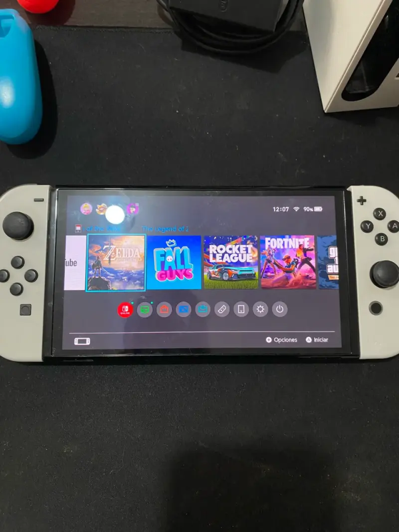 Consola Nintendo Switch Oled con accesorios - 4