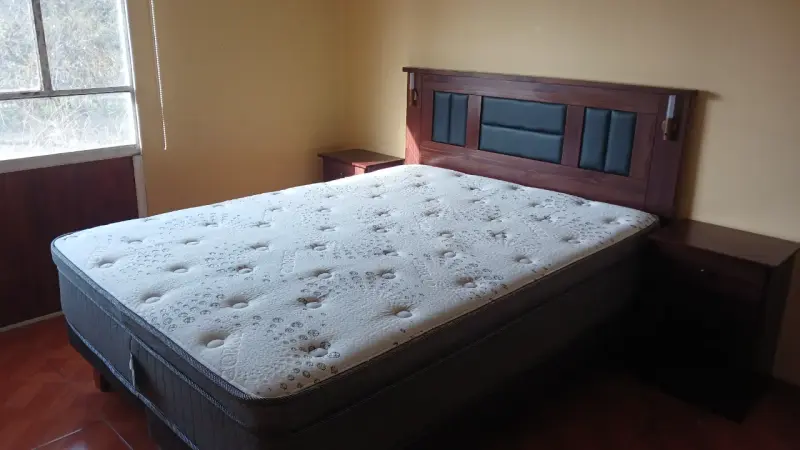 Cama americana dos plazas con colchon, respaldo y - 1
