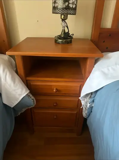Venta muebles de dormitorio y comedor - miniatura 3