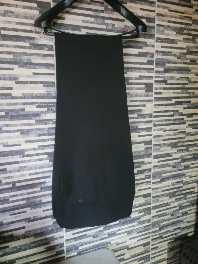 Blazer negro elegante - 4