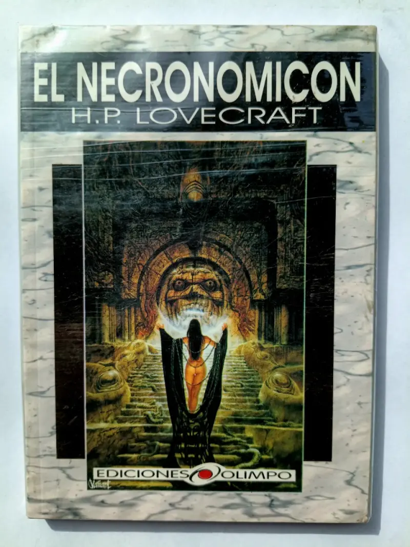 Libro El Necronomicón de H.P. Lovecraft