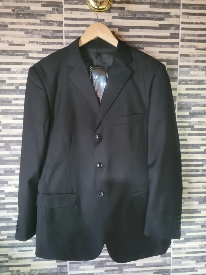 Blazer negro elegante - 1