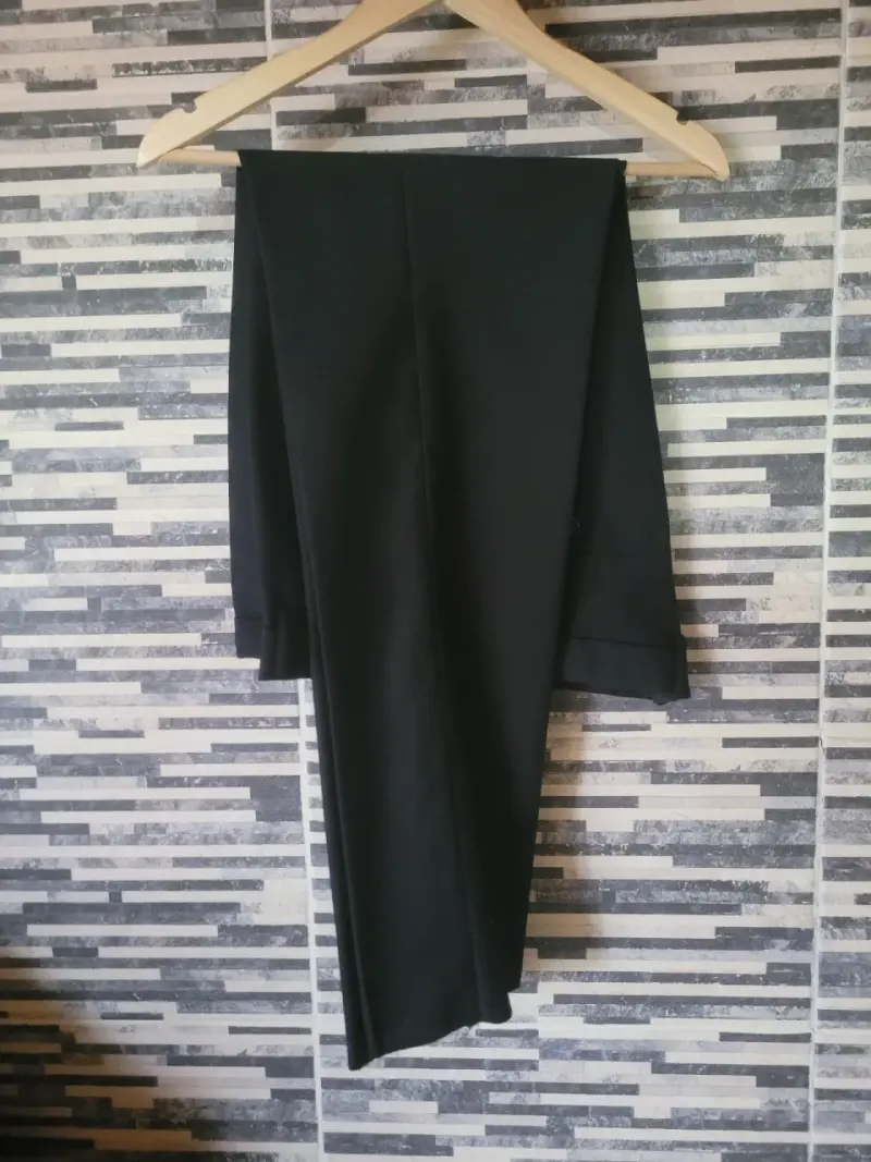 Blazer negro elegante - 6