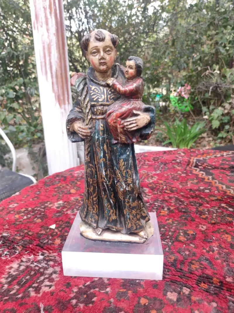 Figura religiosa antigua - 2