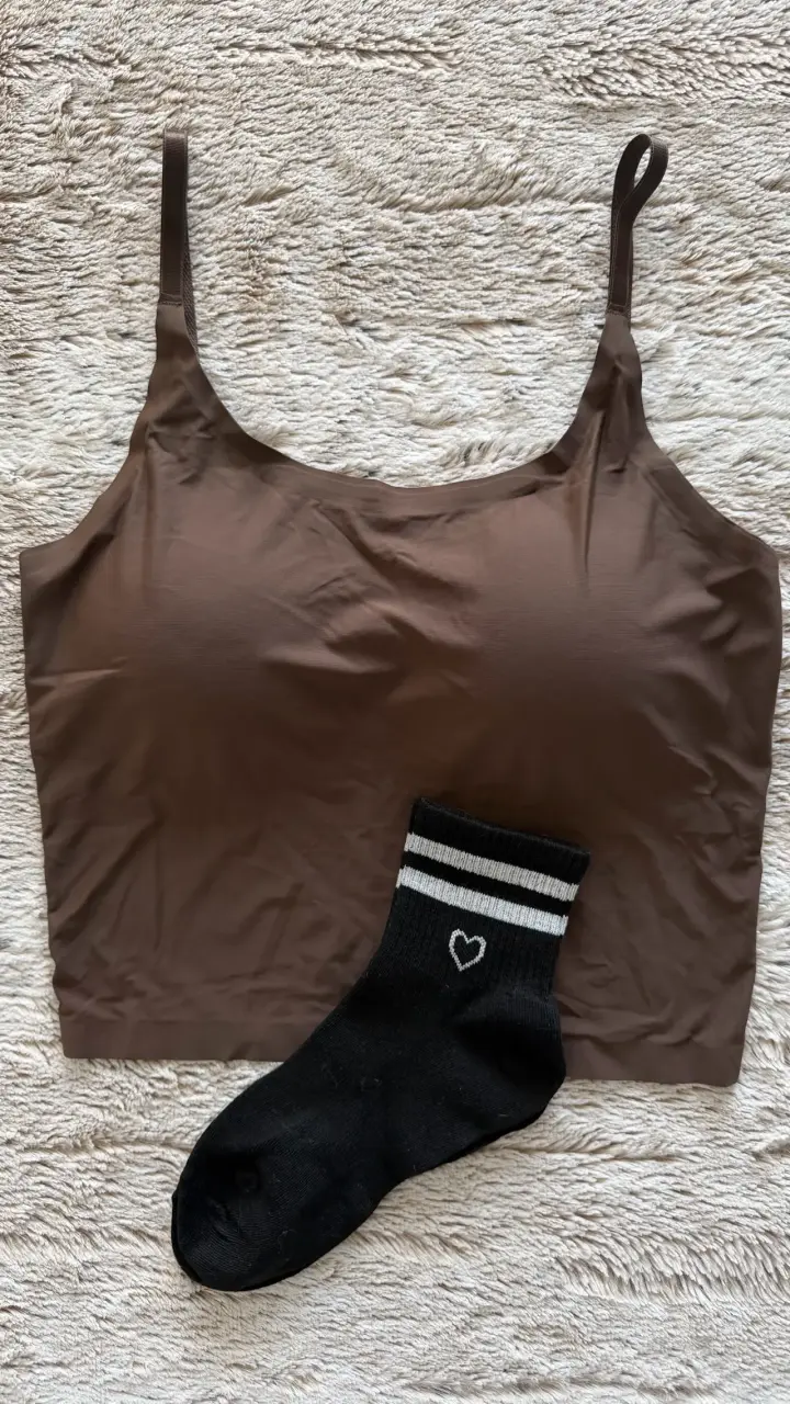 Top Deportivo Marrón + Calcetines 🧦🤎 - 3