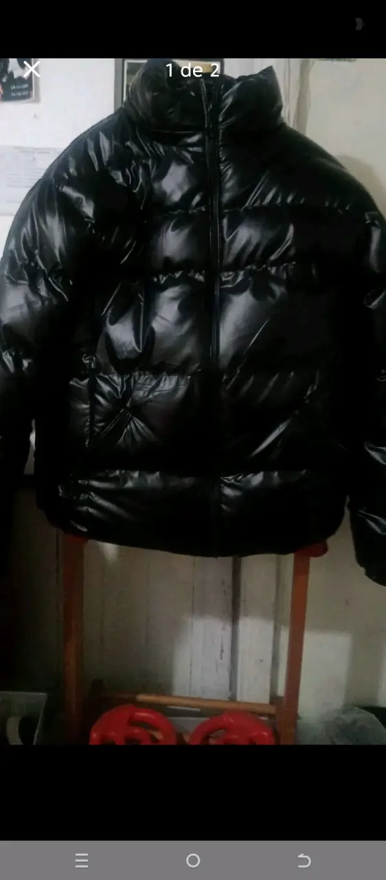 Parka negra acolchada - 1