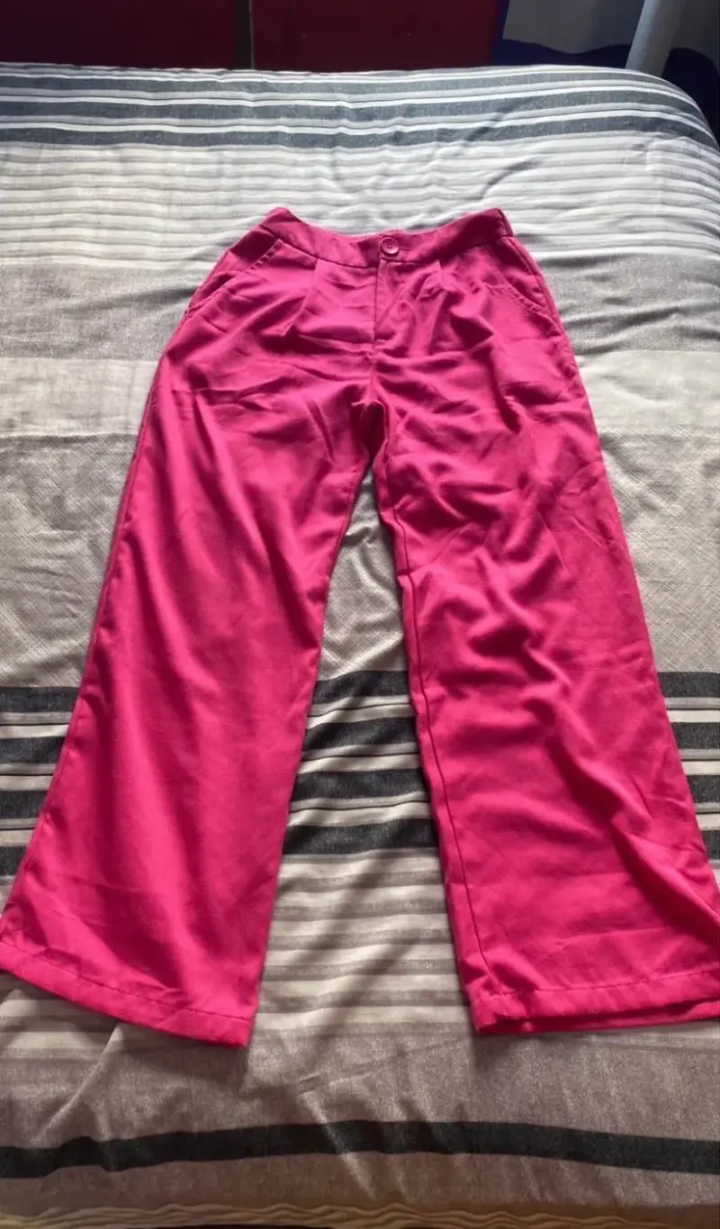 Pantalones anchos fucsia - 1