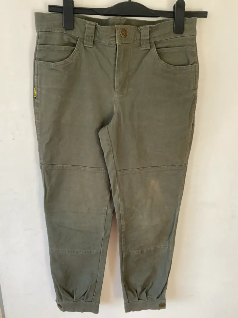 Pantalones verdes casuales marca GNOMO - 1