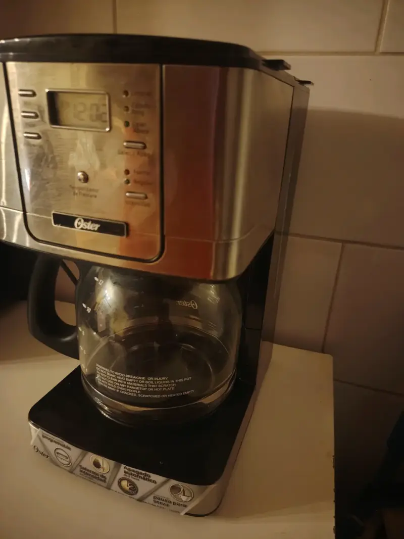 ☕ Cafetera Oster Programable 12 tazas – NUEVA - 5