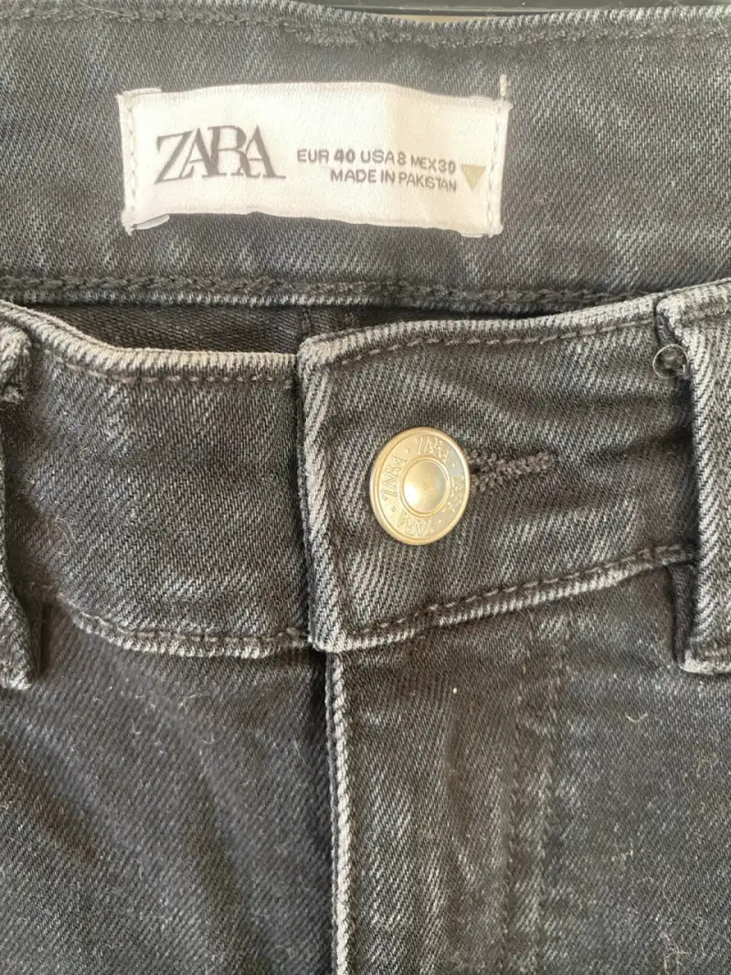 Jeans oscuros de tiro alto - 3
