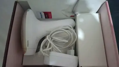 Depiladora láser Philips usada - miniatura 2