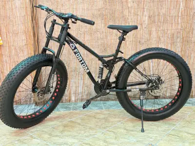 Bicicleta Fat Bike negra - miniatura 4