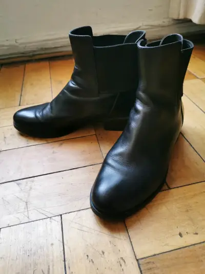 Botines negros de cuero Clarks - miniatura 1
