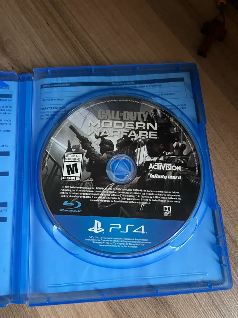 Call of Duty Modern Warfare PS4 - 2