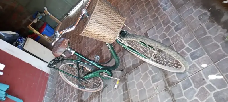 Bicicleta Oxford vintage verde con canasto - 2