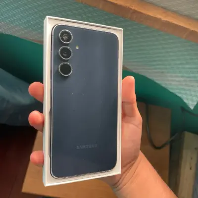 Samsung A55 5G 256GB - (Detalles esteticos) - miniatura 2