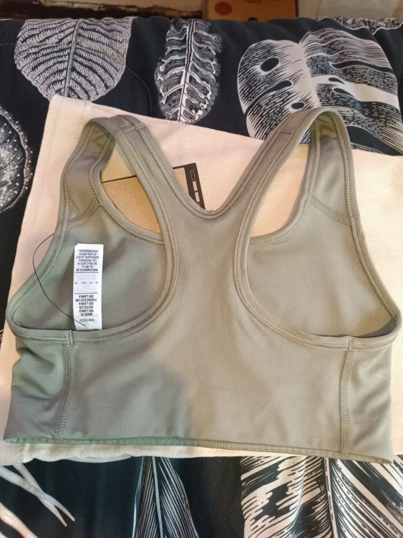 Top deportivo Nike verde XS - 3