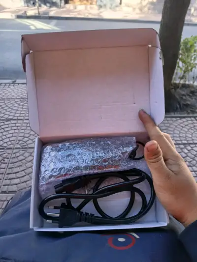 Cargador para notebook Utek - miniatura 4