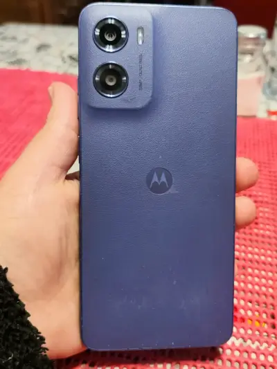 Smartphone Motorola lila - miniatura 1