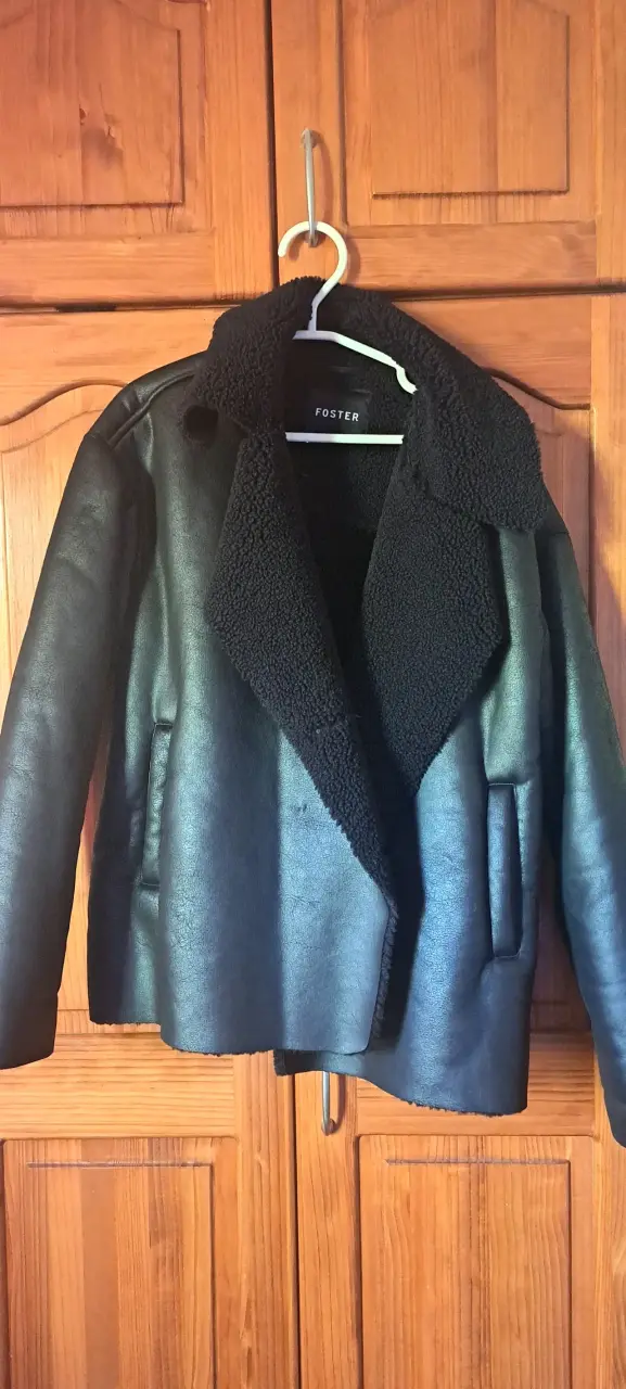 Chaqueta negra Foster con forro