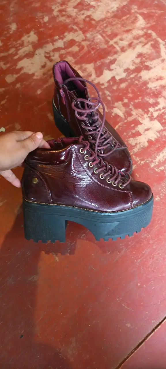 Botines burdeos con plataforma - 2