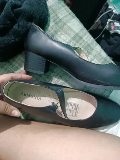 Zapatos negros de tacón Armonia - miniatura 1