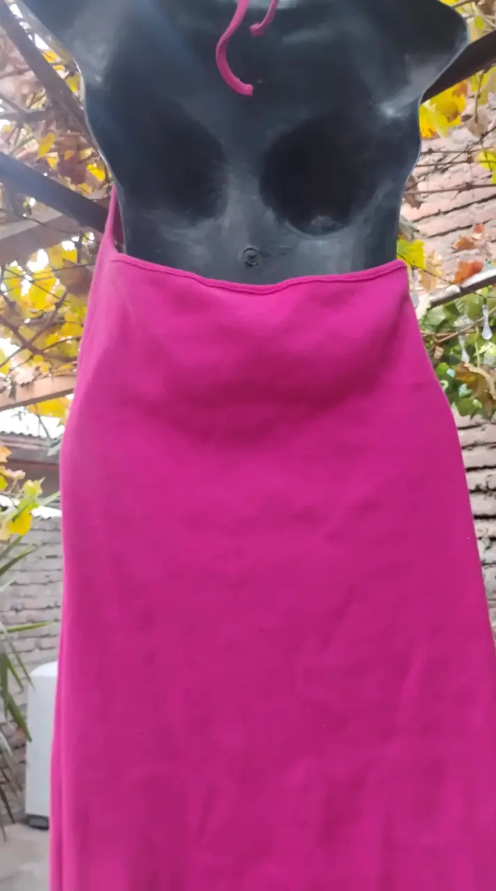 Vestido fucsia sin mangas - 2