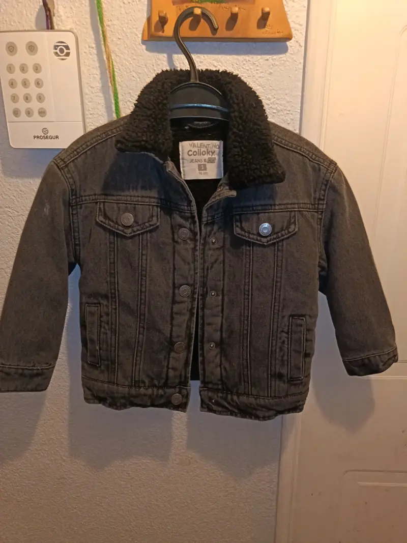 Chaqueta de mezclilla niño