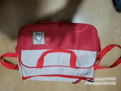 Mochila morada con estampado floral - miniatura 6