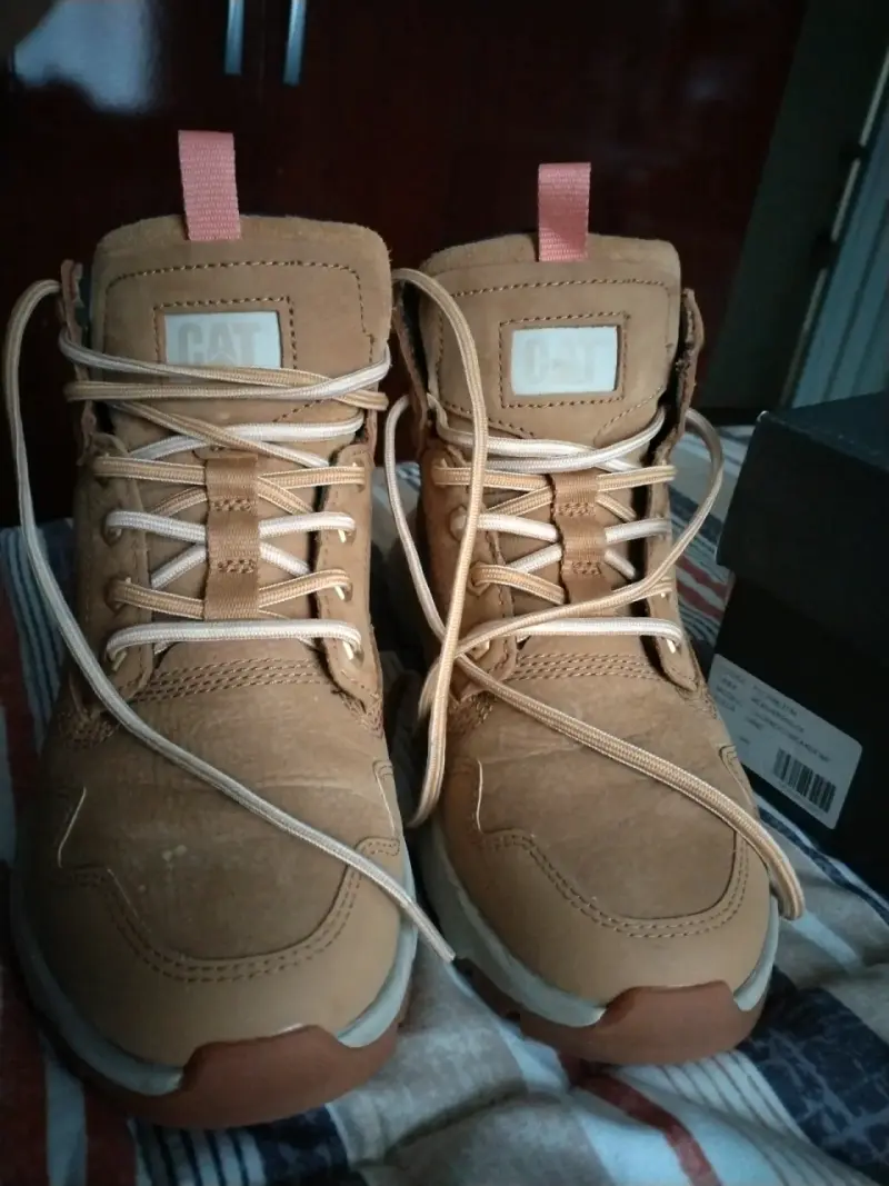 Botas marrones Caterpillar impermeables - 5