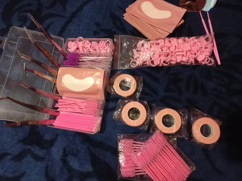 Kit extensiones de pestañas rosado