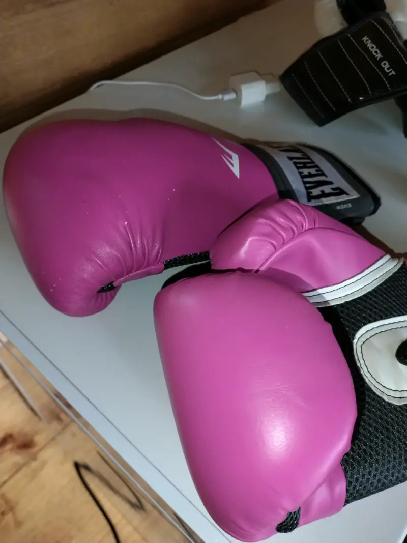 Guantes de boxeo Everlast fucsia - 1