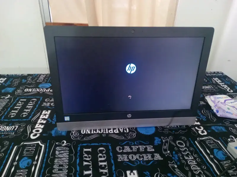 Monitor HP pantalla ancha - 1