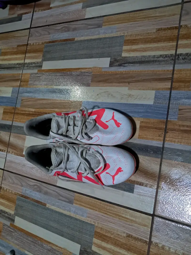 Zapatillas deportivas blancas Puma