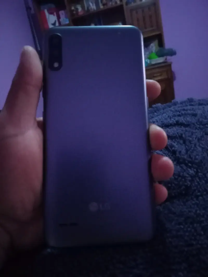 Celular LG k 22 - 2