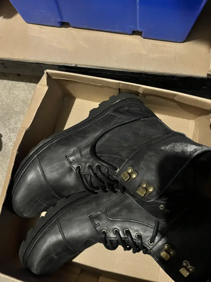 Botas de cuero negras - 6