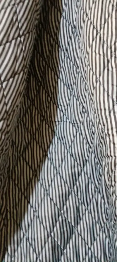 Abrigo denim con capucha - miniatura 5
