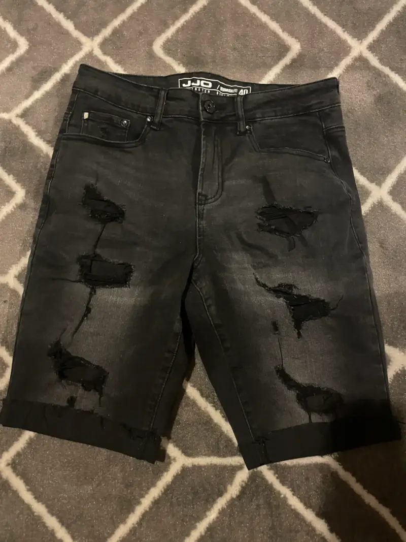 Jeans en tonos oscuros y claros - 6
