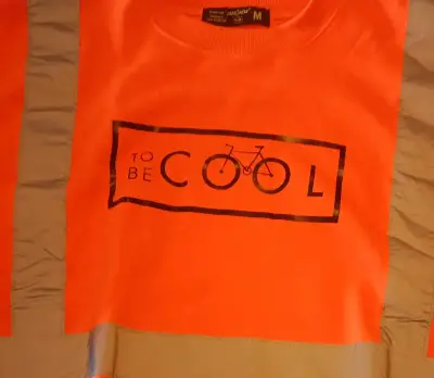 Polera reflectante naranja 'To Be Cool' - miniatura 2