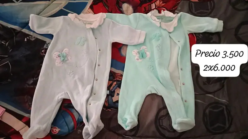 Pijamas de bebé colores pastel