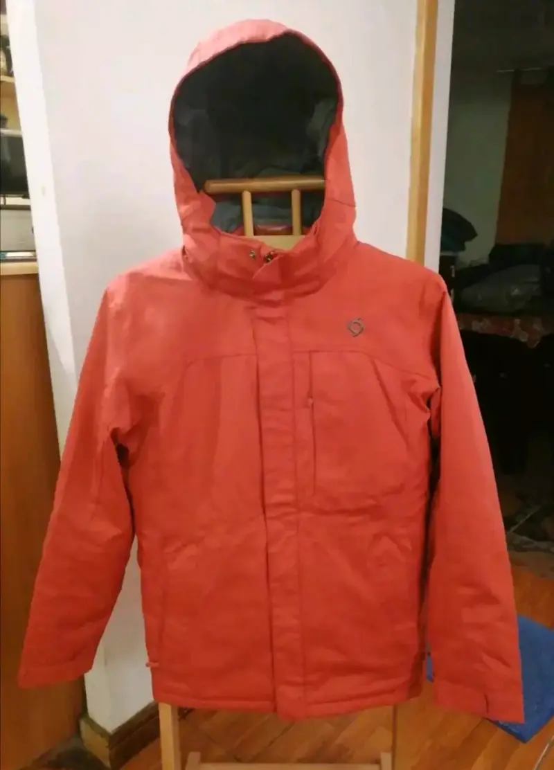 Parka roja con capucha, doite hombre - 1