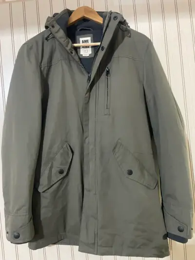 Parka verde con capucha - miniatura 3