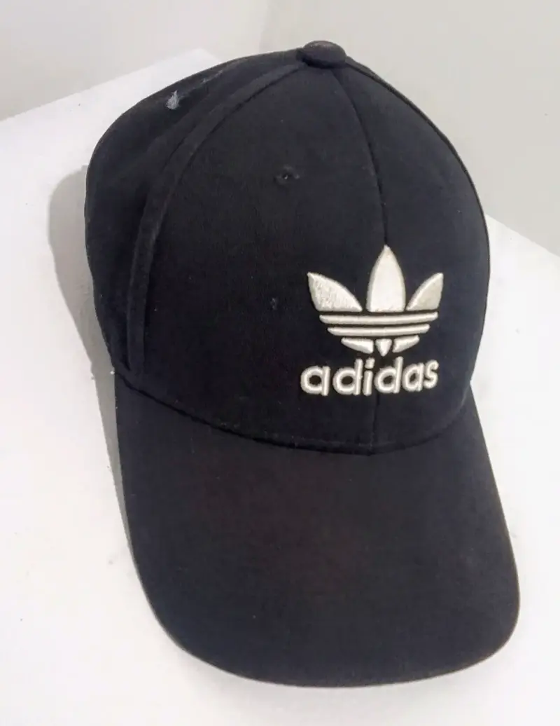 Gorro negro Adidas original - 1