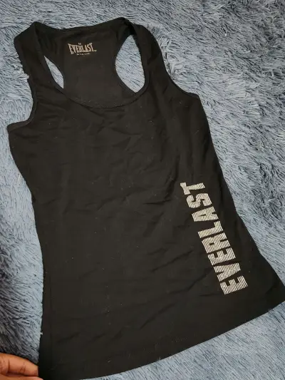 Polera negra Everlast deportiva - miniatura 2